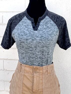 Express Burnout Henley Tee Raglan Sleeve Gray Charcoal Heather Comfy XS Unisex